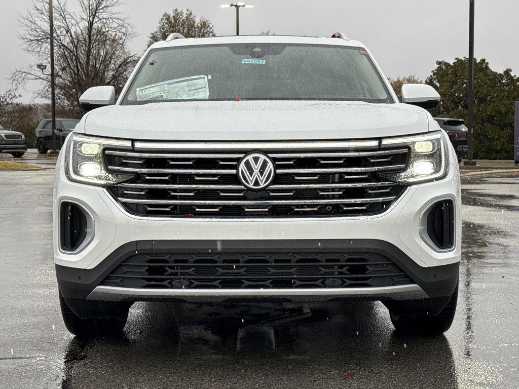new 2026 Volkswagen Atlas car, priced at $50,773