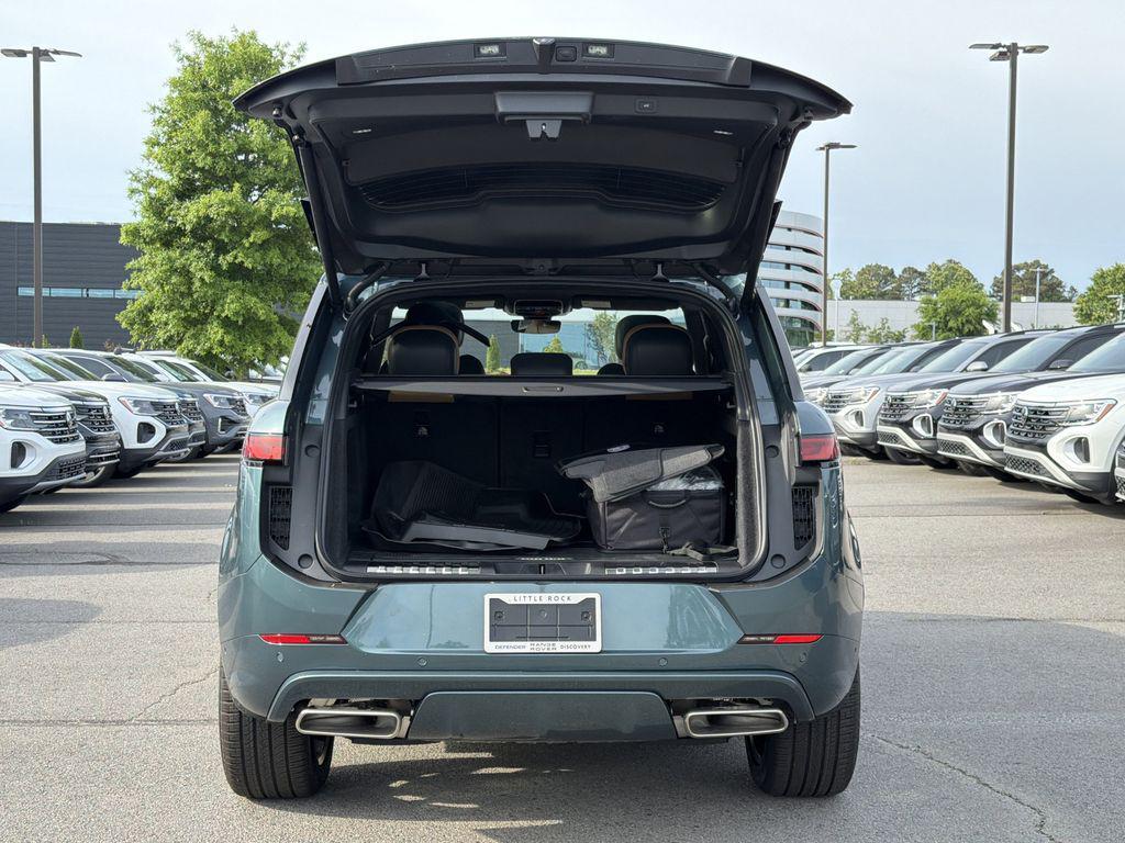 new 2026 Land Rover Range Rover Sport car, priced at $102,870