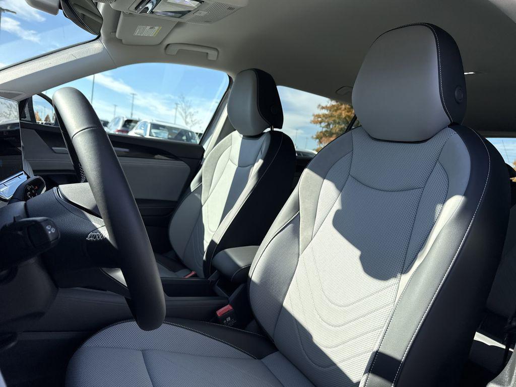 new 2026 Volkswagen Tiguan car, priced at $34,310