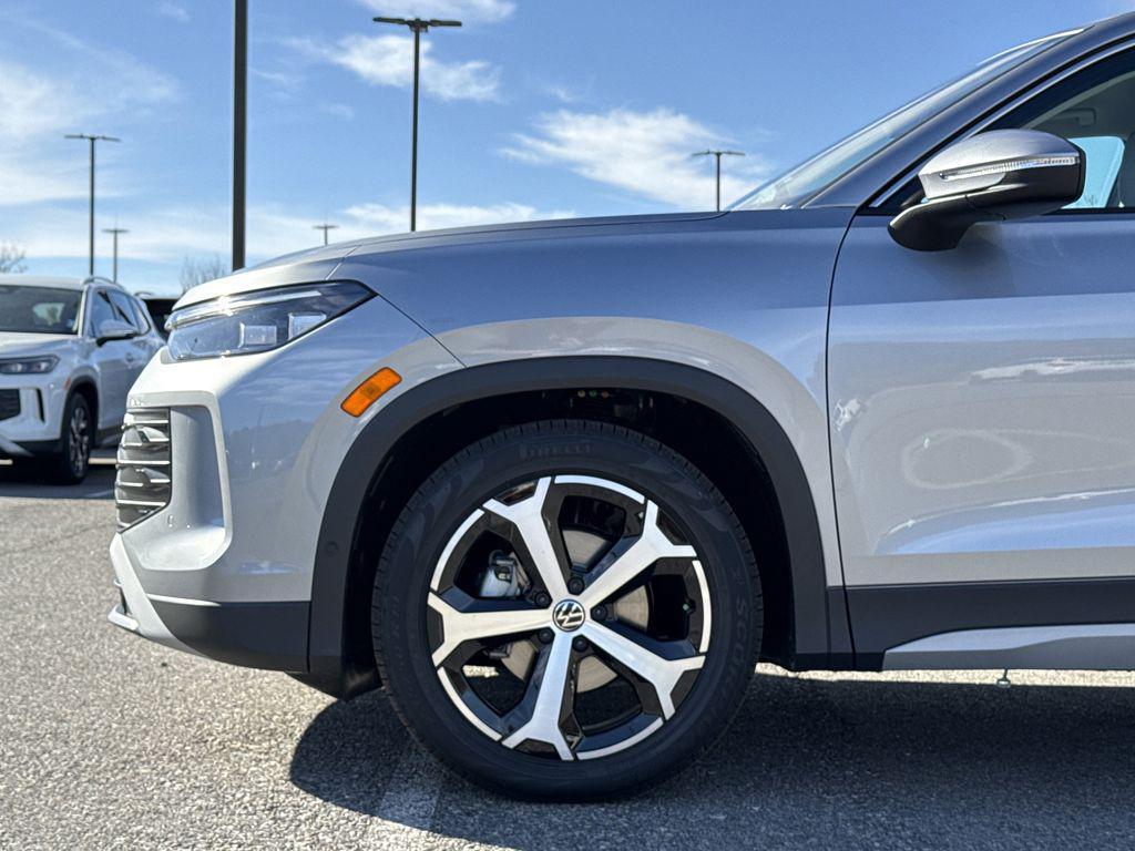 new 2026 Volkswagen Tiguan car, priced at $34,310