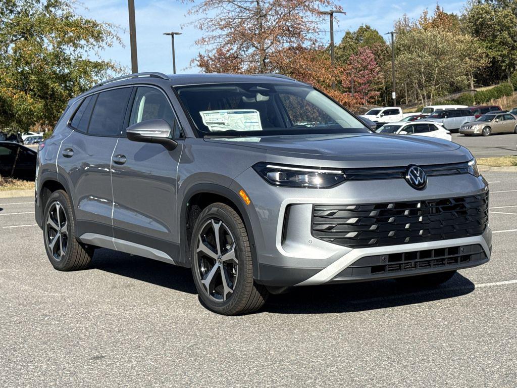 new 2026 Volkswagen Tiguan car, priced at $34,310