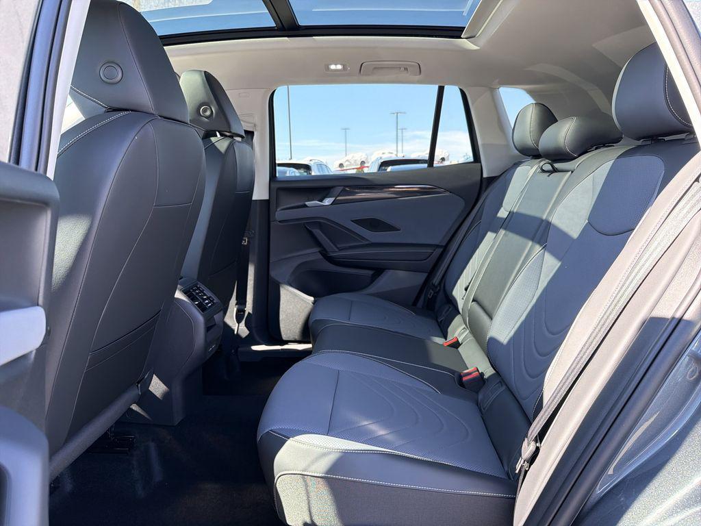 new 2026 Volkswagen Tiguan car, priced at $35,911