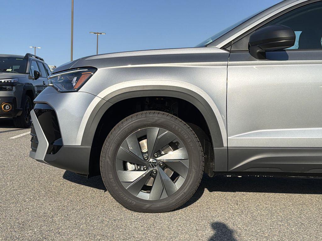 new 2026 Volkswagen Taos car, priced at $28,047