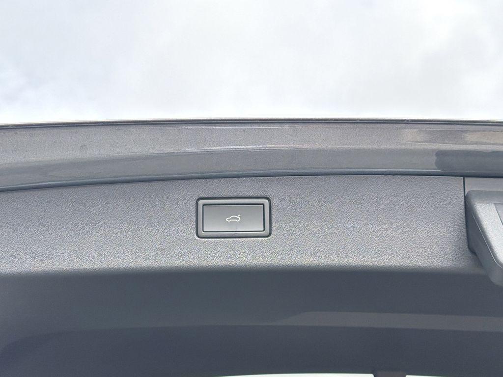 new 2026 Volkswagen Tiguan car, priced at $38,403