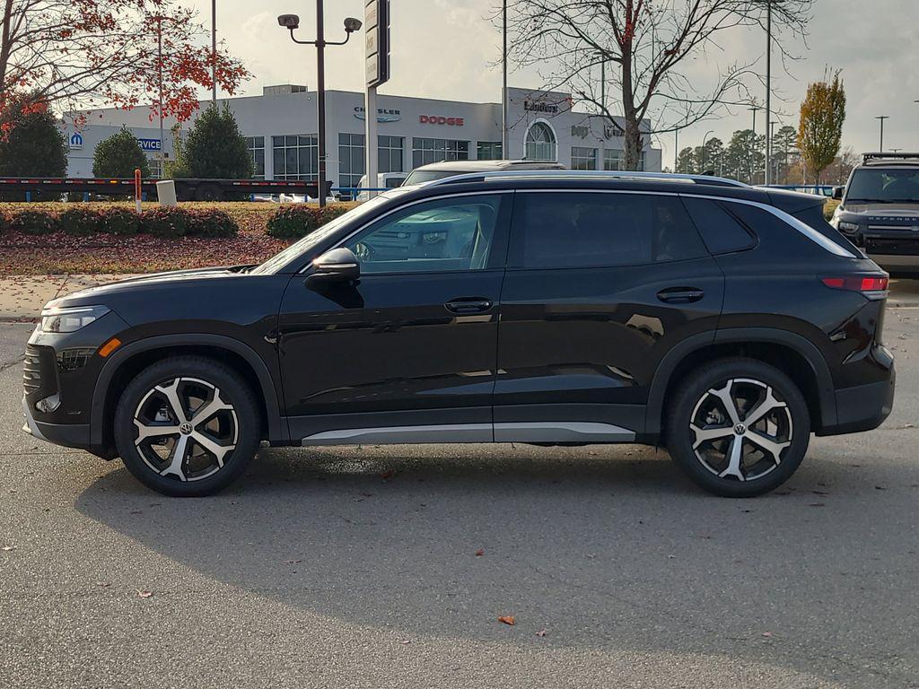 new 2026 Volkswagen Tiguan car, priced at $34,310