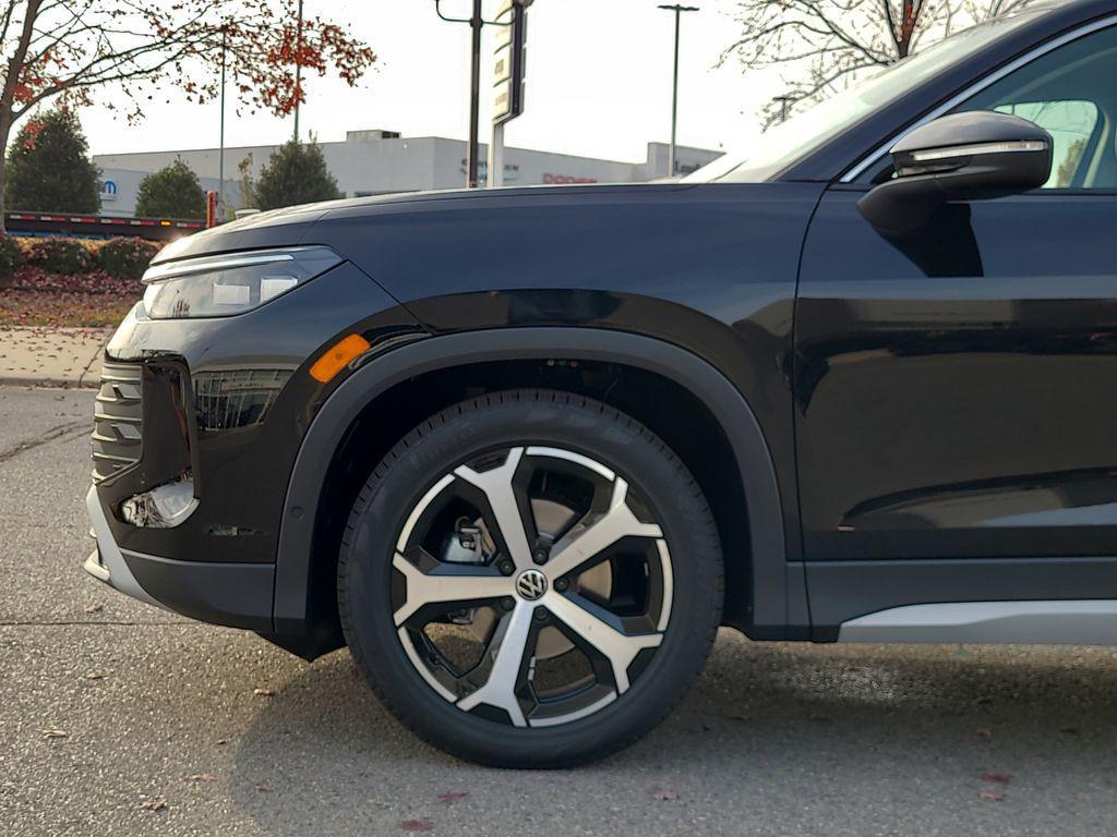new 2026 Volkswagen Tiguan car, priced at $34,310