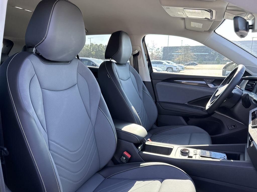 new 2026 Volkswagen Tiguan car, priced at $34,879