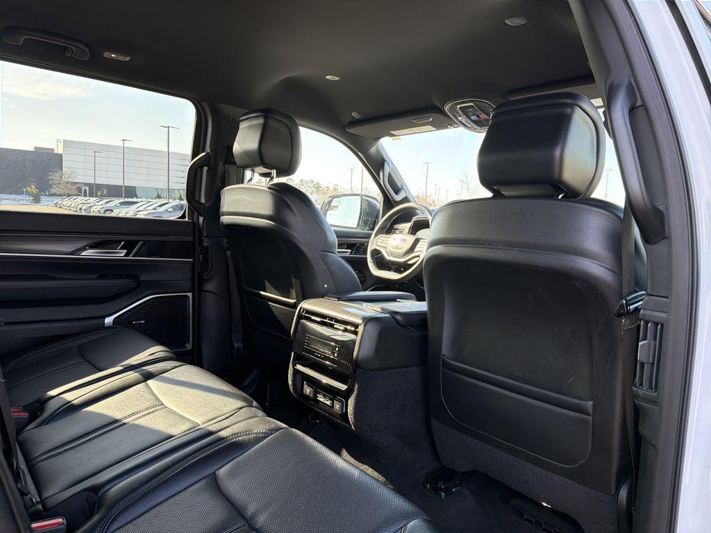 used 2024 Jeep Wagoneer car, priced at $37,500