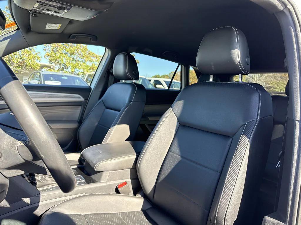 used 2022 Volkswagen Atlas Cross Sport car, priced at $20,500