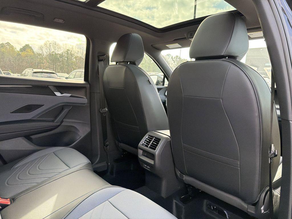 new 2026 Volkswagen Tiguan car, priced at $38,403