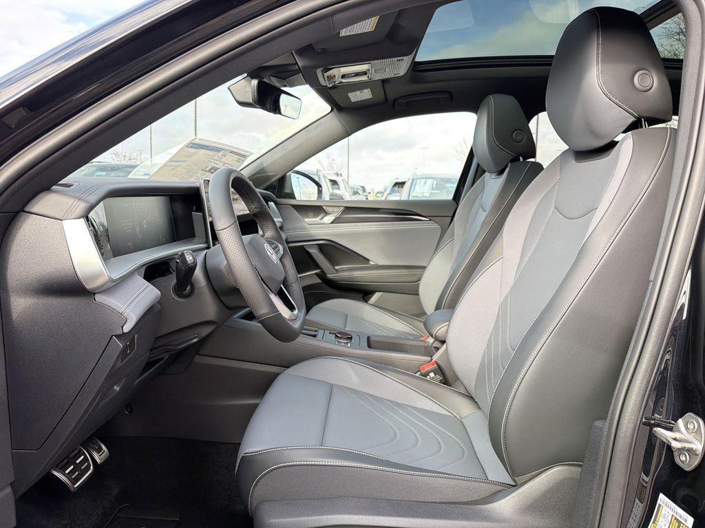 new 2026 Volkswagen Tiguan car, priced at $38,403