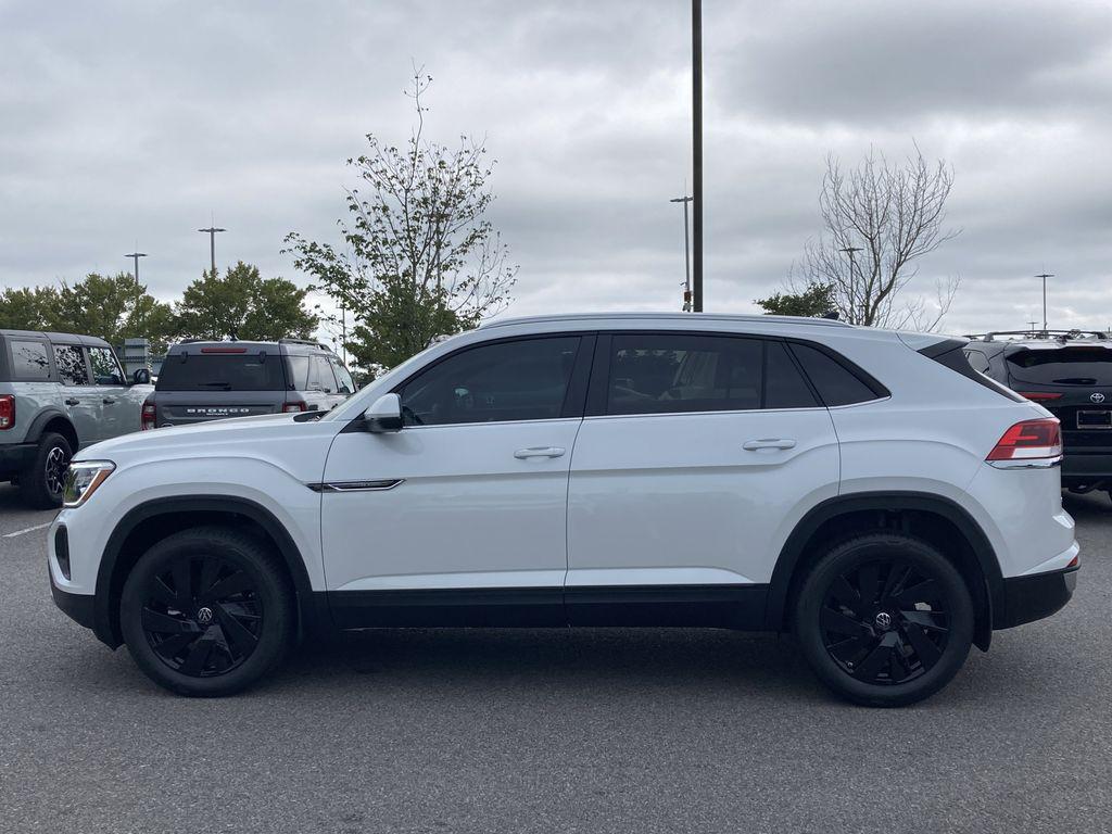 new 2026 Volkswagen Atlas Cross Sport car, priced at $44,670
