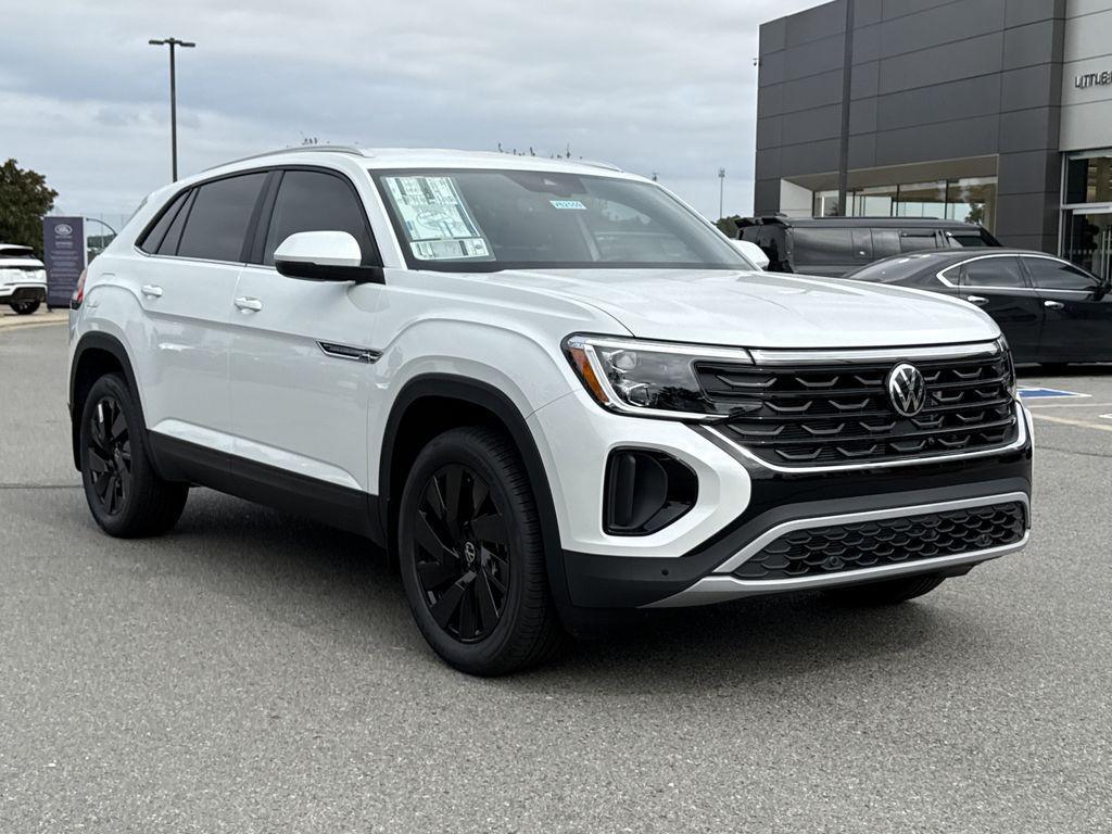 new 2026 Volkswagen Atlas Cross Sport car, priced at $44,670