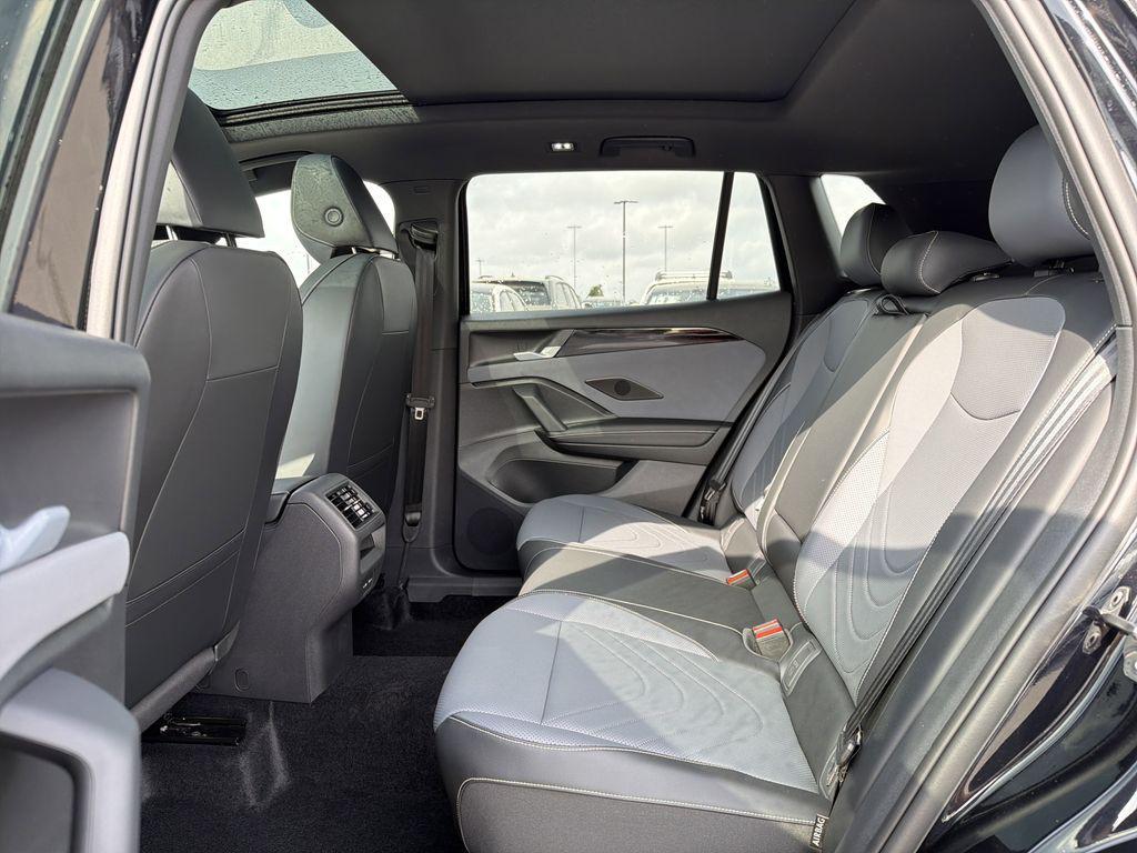new 2026 Volkswagen Tiguan car, priced at $38,403