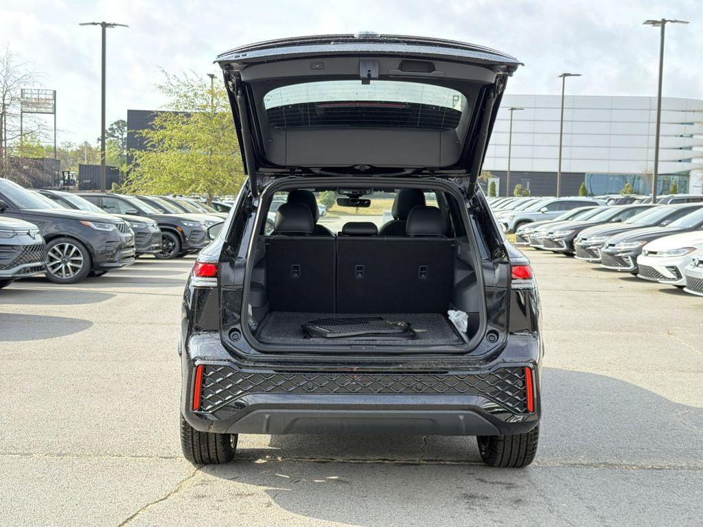 new 2026 Volkswagen Tiguan car, priced at $38,403