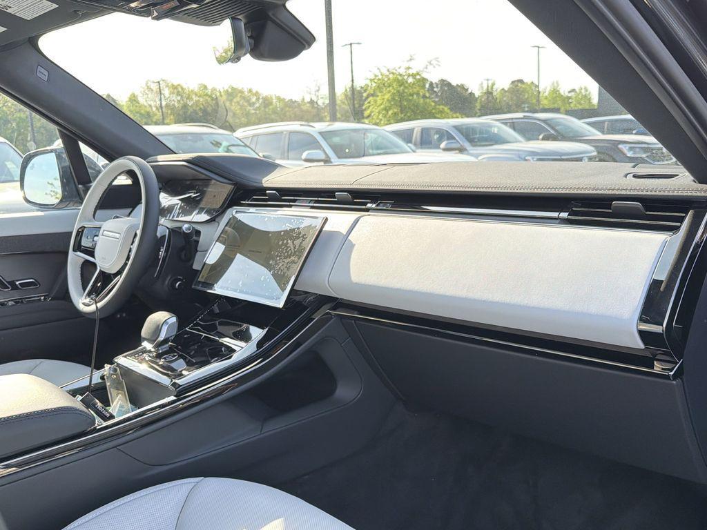 new 2026 Land Rover Range Rover Sport car, priced at $99,670