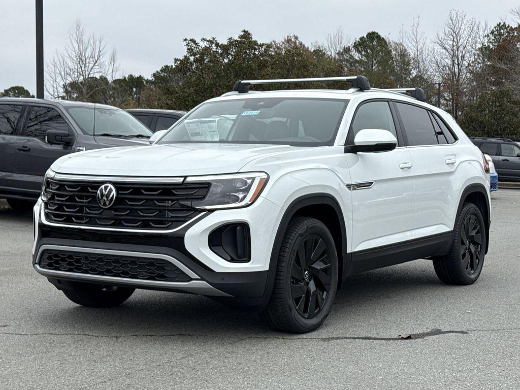new 2026 Volkswagen Atlas Cross Sport car, priced at $45,911