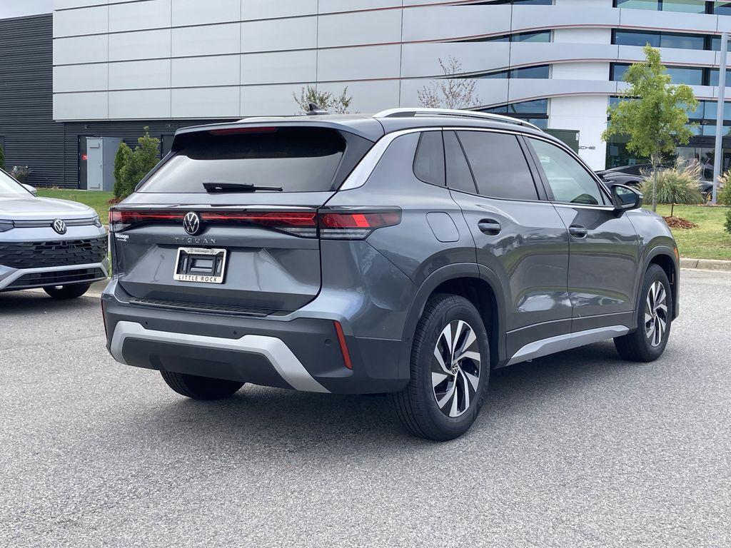 new 2025 Volkswagen Tiguan car, priced at $31,000
