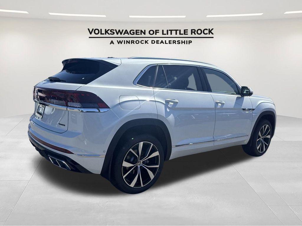 new 2025 Volkswagen Atlas Cross Sport car, priced at $50,000