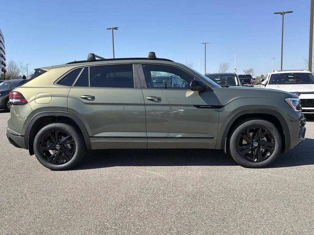 new 2026 Volkswagen Atlas Cross Sport car, priced at $51,509