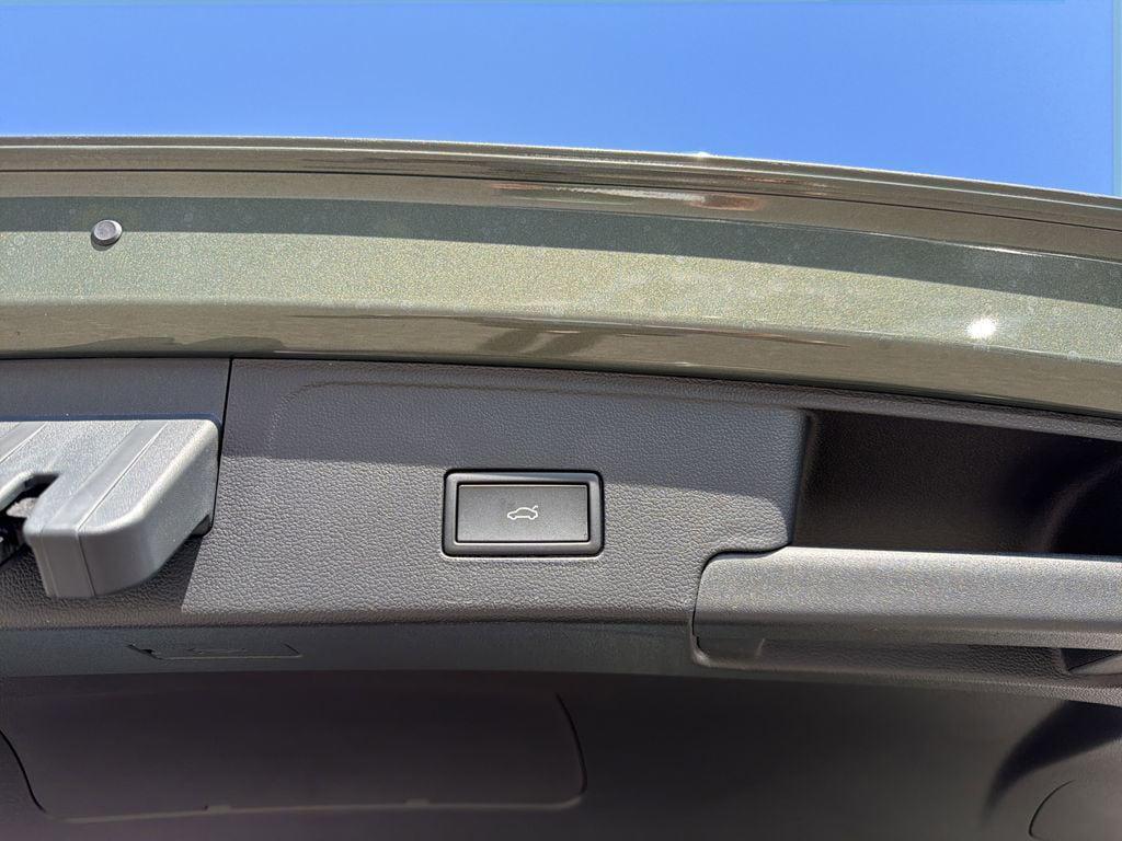 new 2026 Volkswagen Atlas Cross Sport car, priced at $51,509