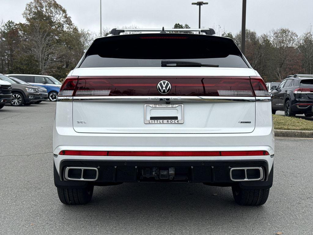 new 2026 Volkswagen Atlas Cross Sport car, priced at $54,906