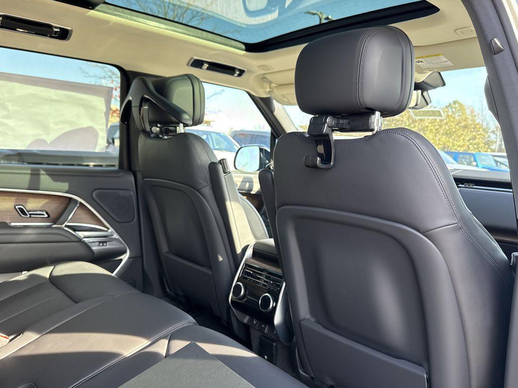 new 2025 Land Rover Range Rover car, priced at $123,070