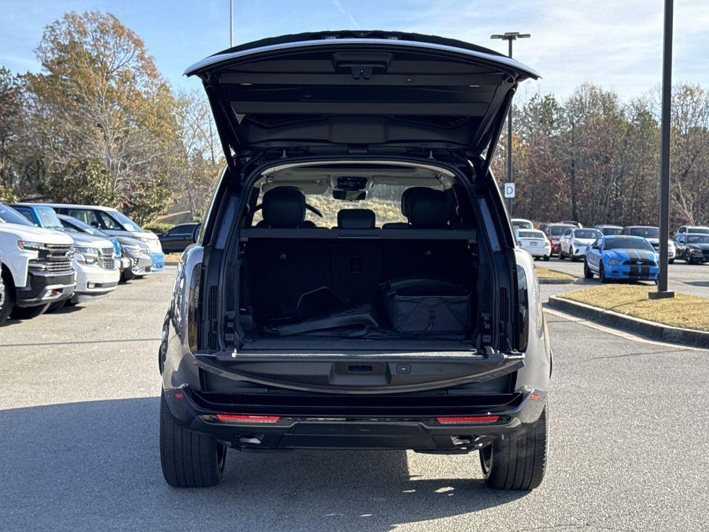 new 2025 Land Rover Range Rover car, priced at $123,070