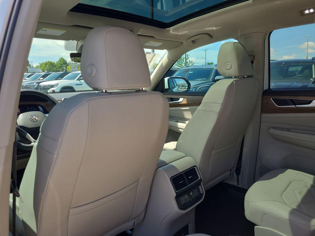 new 2026 Volkswagen Atlas car, priced at $47,220