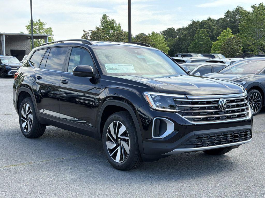 new 2026 Volkswagen Atlas car, priced at $46,502