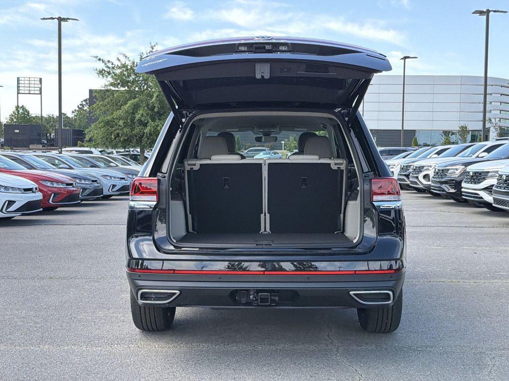 new 2026 Volkswagen Atlas car, priced at $46,502