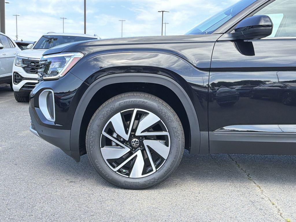 new 2026 Volkswagen Atlas car, priced at $46,502