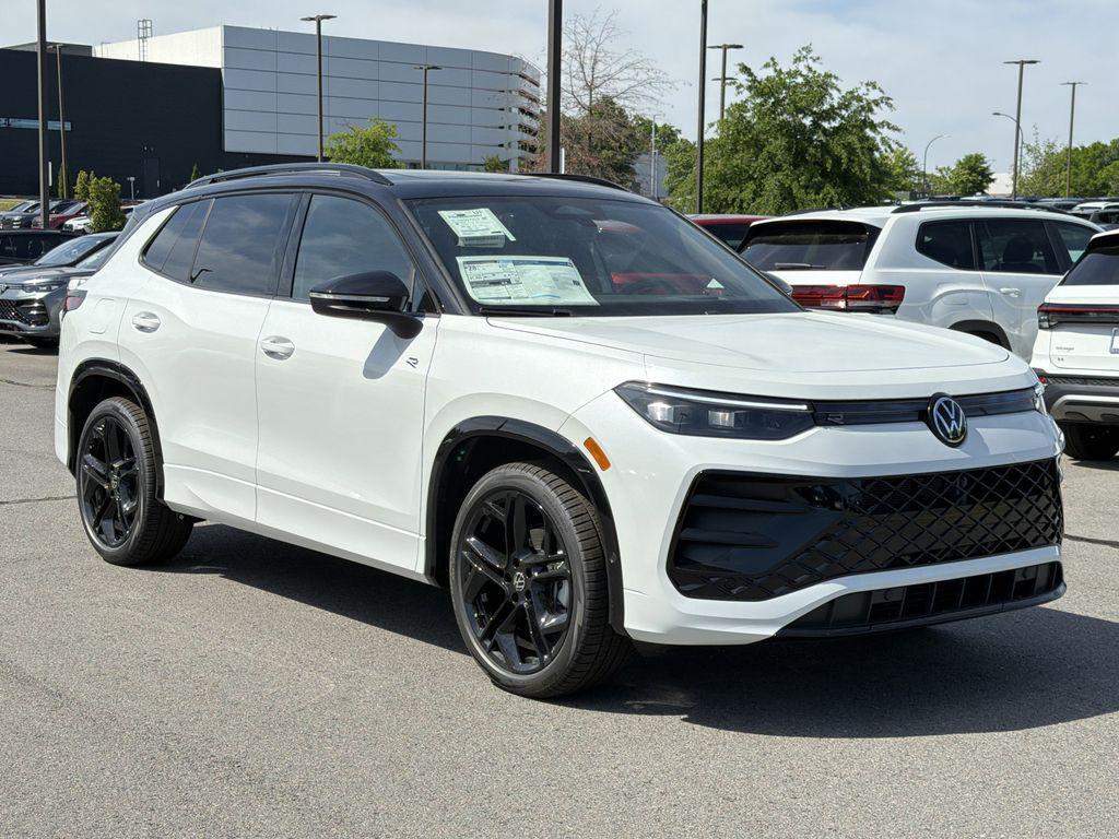 new 2026 Volkswagen Tiguan car, priced at $39,220