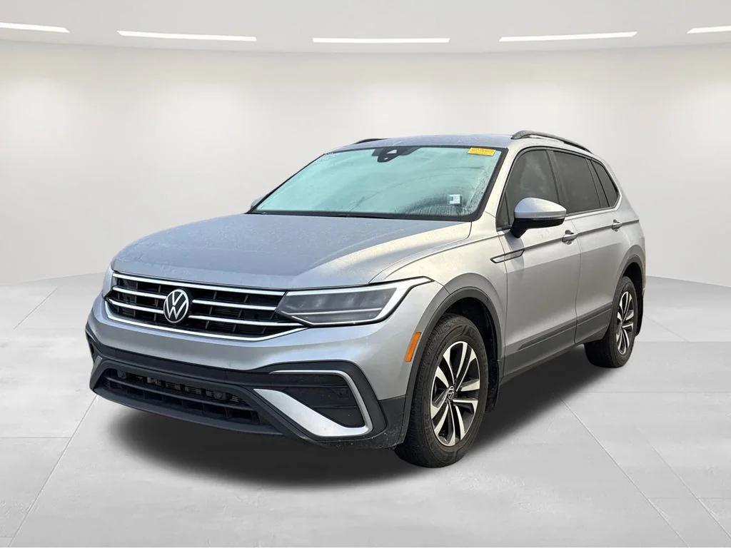 used 2023 Volkswagen Tiguan car, priced at $20,000