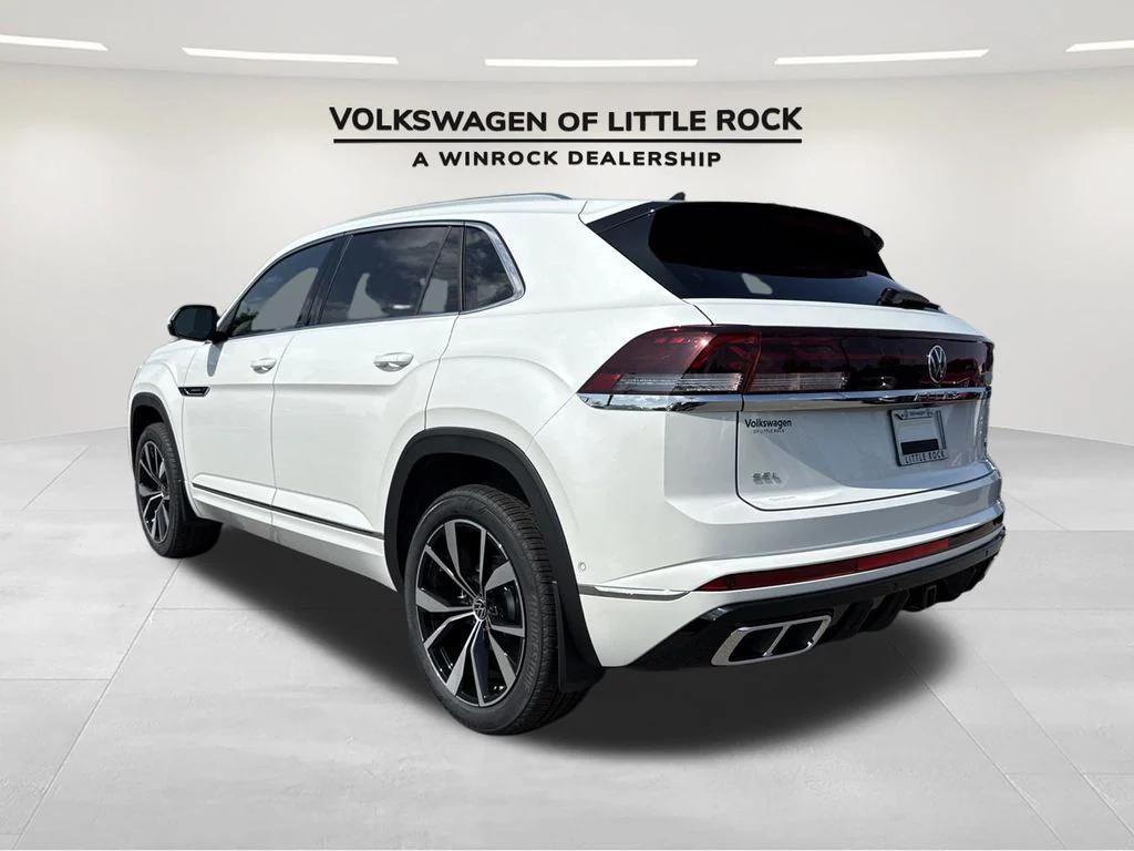 new 2025 Volkswagen Atlas Cross Sport car, priced at $52,000