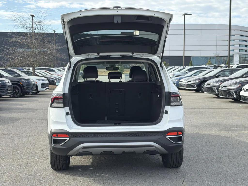 new 2026 Volkswagen Taos car, priced at $30,672
