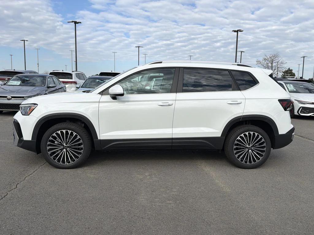 new 2026 Volkswagen Taos car, priced at $30,672