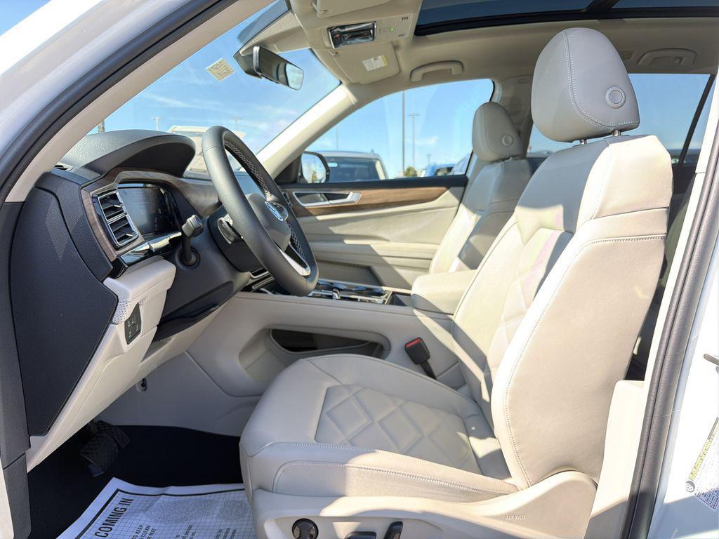 new 2026 Volkswagen Atlas car, priced at $46,110