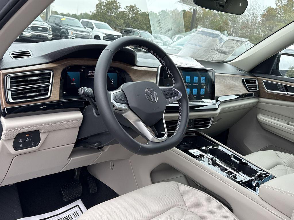 new 2026 Volkswagen Atlas car, priced at $45,111