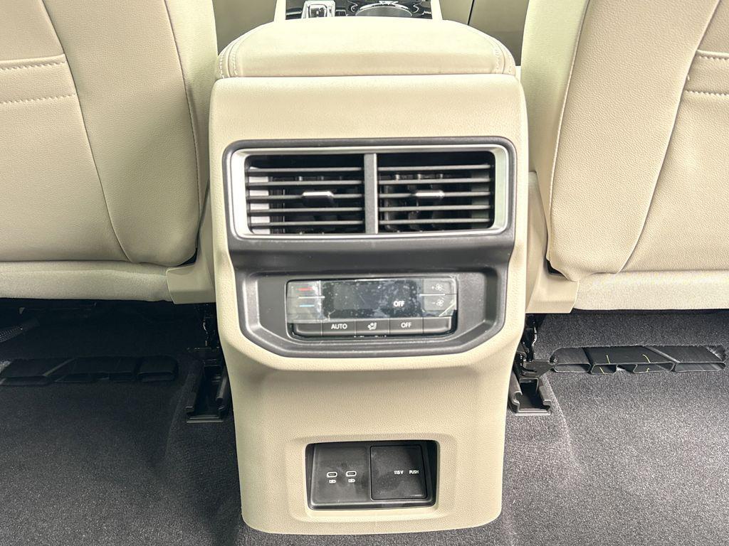 new 2026 Volkswagen Atlas car, priced at $45,111