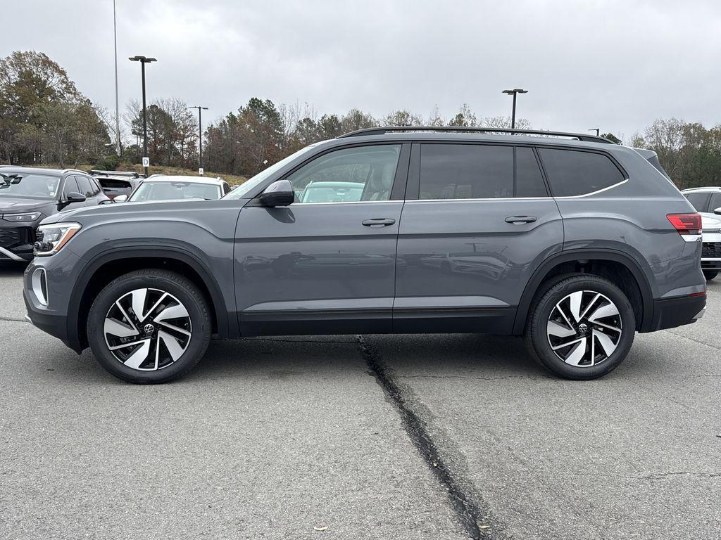 new 2026 Volkswagen Atlas car, priced at $45,111
