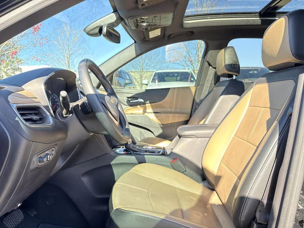 used 2023 Chevrolet Equinox car, priced at $22,000