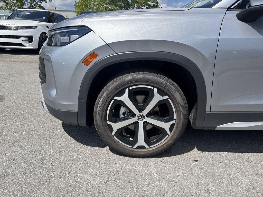new 2025 Volkswagen Tiguan car, priced at $31,500