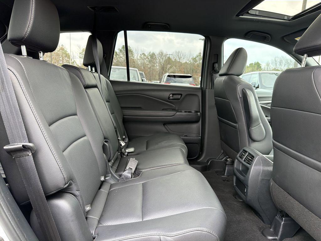 used 2023 Honda Passport car, priced at $31,000
