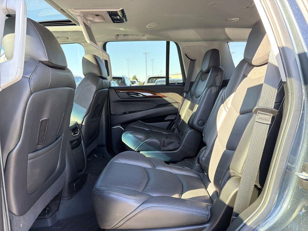 used 2020 Cadillac Escalade car, priced at $32,350