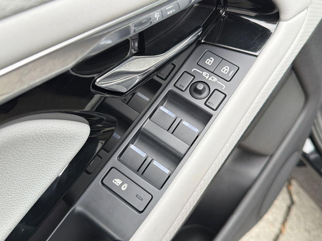 used 2023 Land Rover Range Rover Evoque car, priced at $32,250