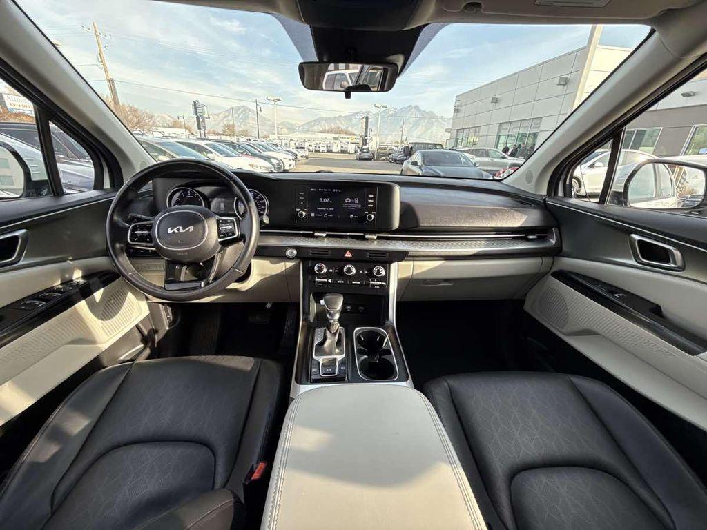 used 2022 Kia Carnival car, priced at $24,910