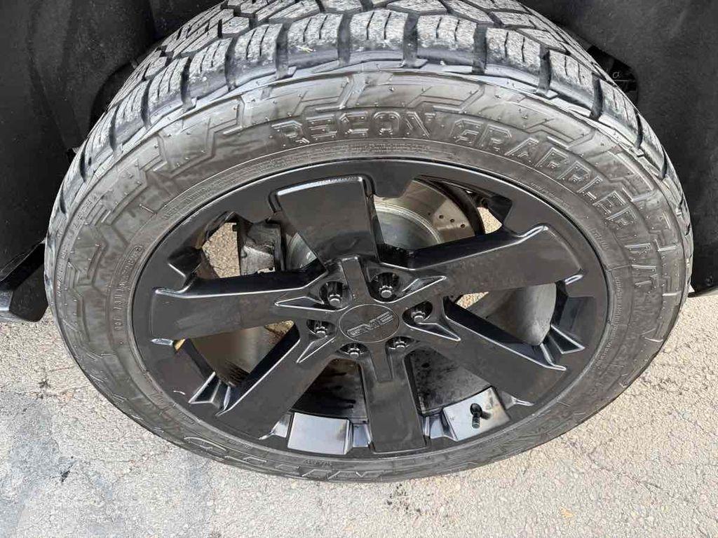 used 2018 GMC Yukon car, priced at $27,410