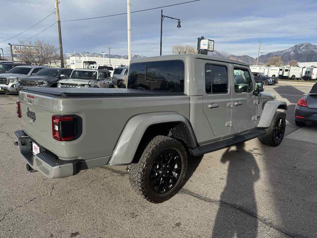 used 2022 Jeep Gladiator car, priced at $34,710