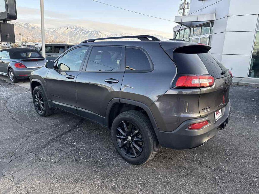 used 2014 Jeep Cherokee car, priced at $7,910